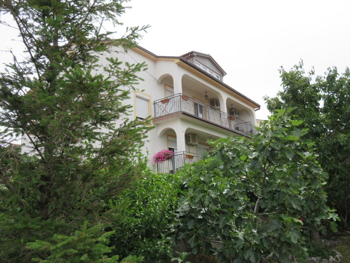 נובי ווינודולסקי Apartments Casper מראה חיצוני תמונה