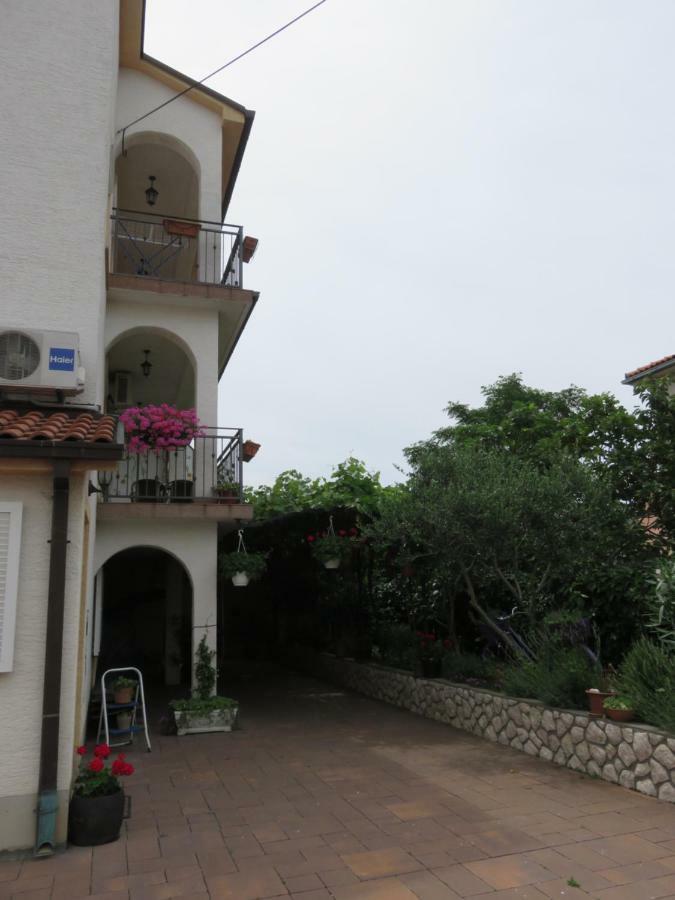 נובי ווינודולסקי Apartments Casper מראה חיצוני תמונה