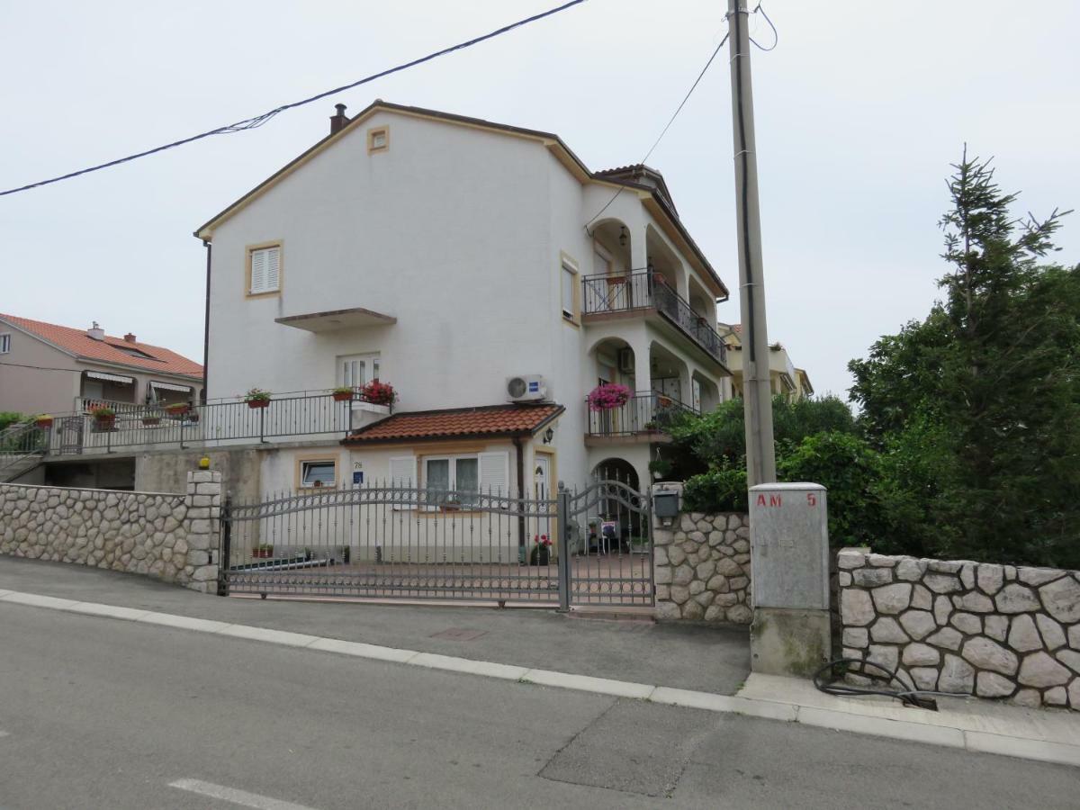 נובי ווינודולסקי Apartments Casper מראה חיצוני תמונה